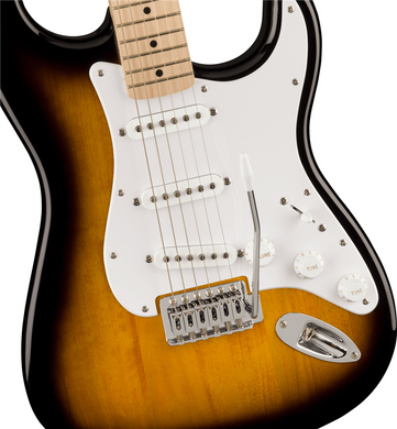 Гітарний набір SQUIER by FENDER SONIC STRATOCASTER PACK MN 2-COLOR SUNBURST